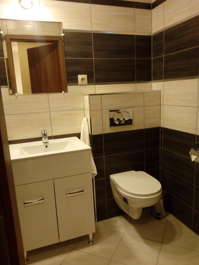 Búzavirág Apartmanház Balatonakali Exterior foto