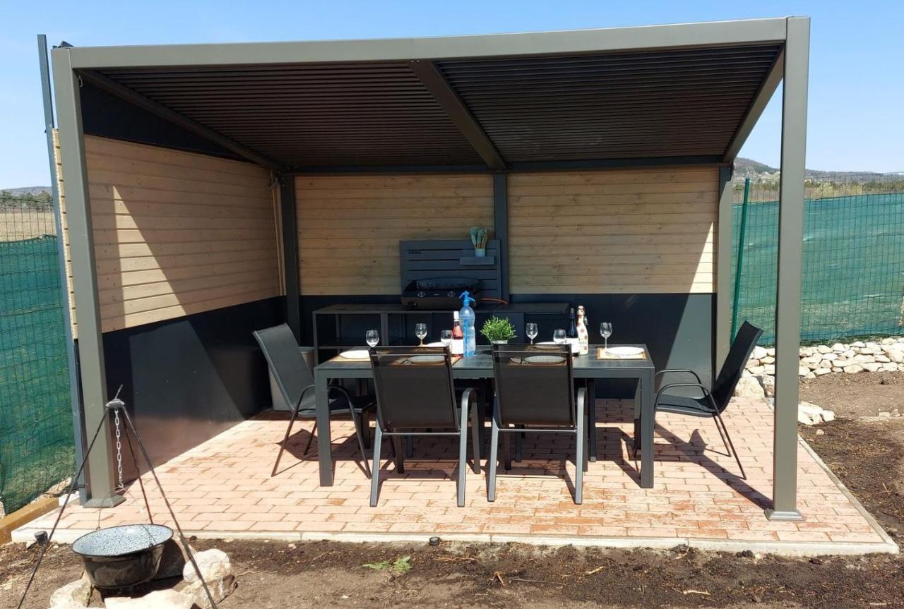 Búzavirág Apartmanház Balatonakali Exterior foto